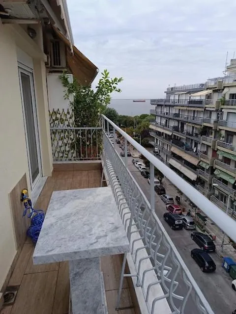 Mpotsari Pallas Lyxury Apartment By Makhome 塞萨洛尼基